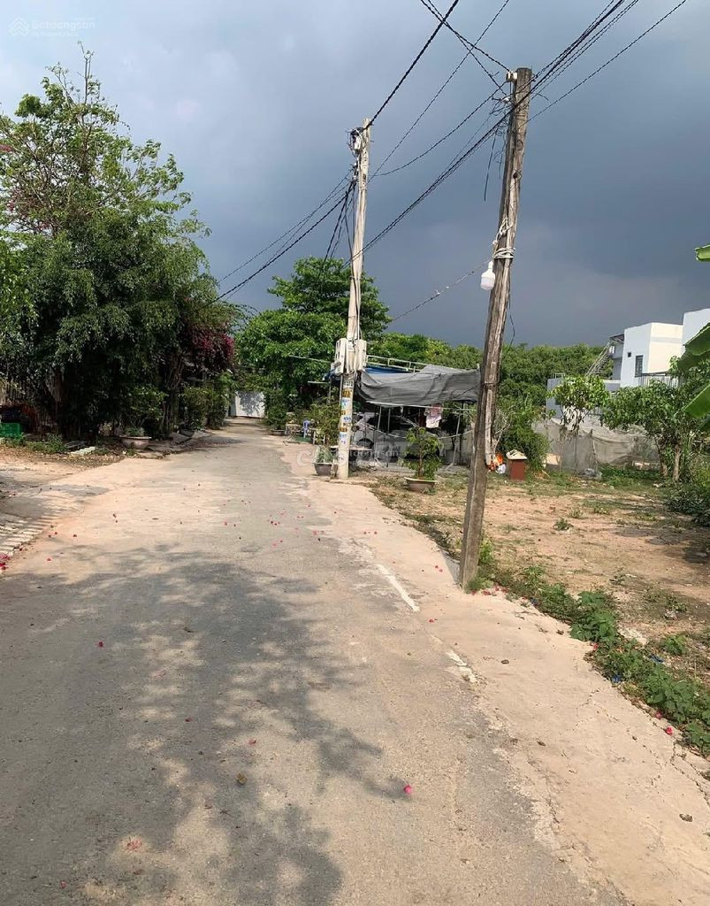 Bán đất Định Hoà thích hợp xây dinh thự biệt thự vườn, kinh doanh
