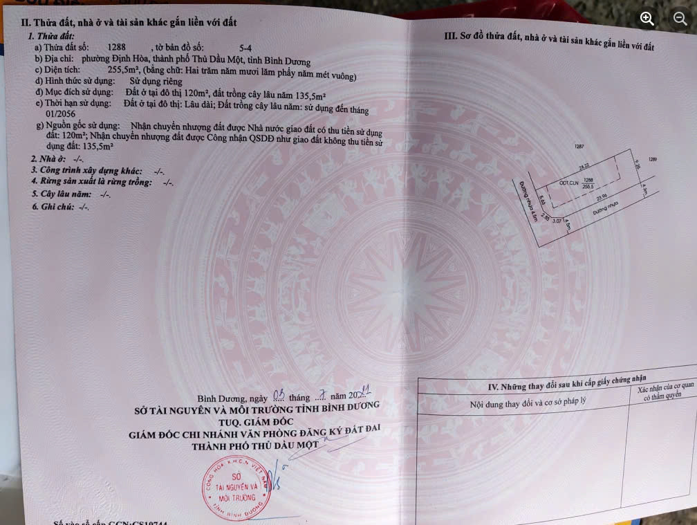 Chuyển Nhượng Lô Góc  thuộc  phường định hòa, thủ dầu một, Bình Dương.  -  DT:  9,25 x 28. (255m2). Tc:  120m2