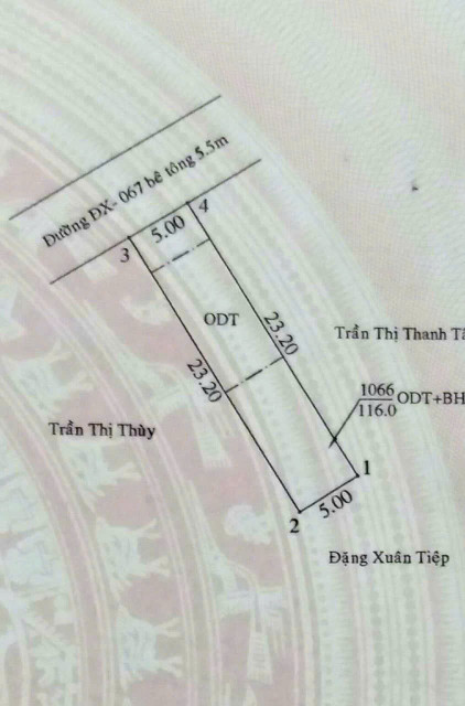 Bán đất Lô định hòa ngộp lắm ạ DX67 dân đông kín