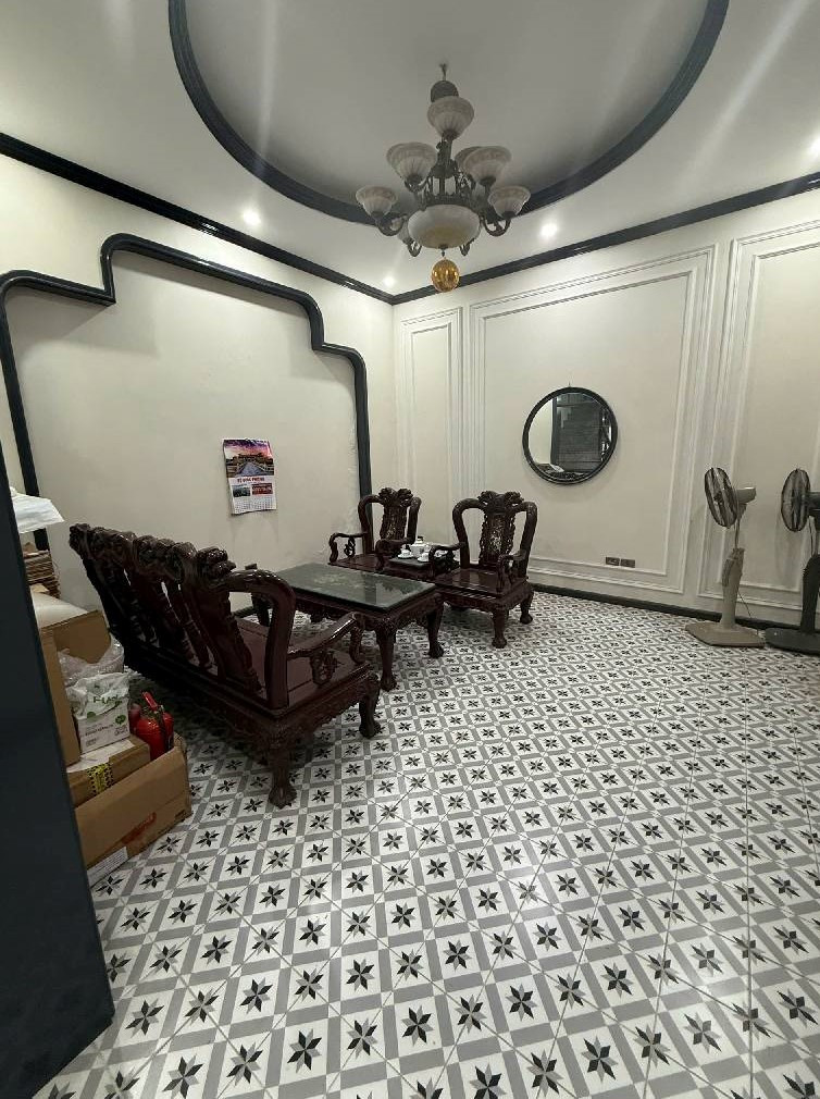 BÁN NHÀ PHỐ NGUYỄN CHÍ THANH - 55m2 - nhỉnh 14 tỷ - VỪA Ở VỪA CHO THUÊ