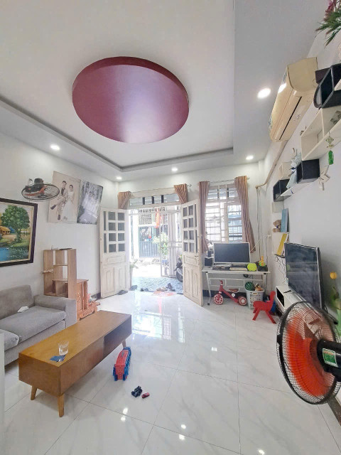 NHÀ ĐẸP GIÁ TỐT – VỊ TRÍ VIP ĐÔNG HÒA – CHỈ 2.95 TỶ