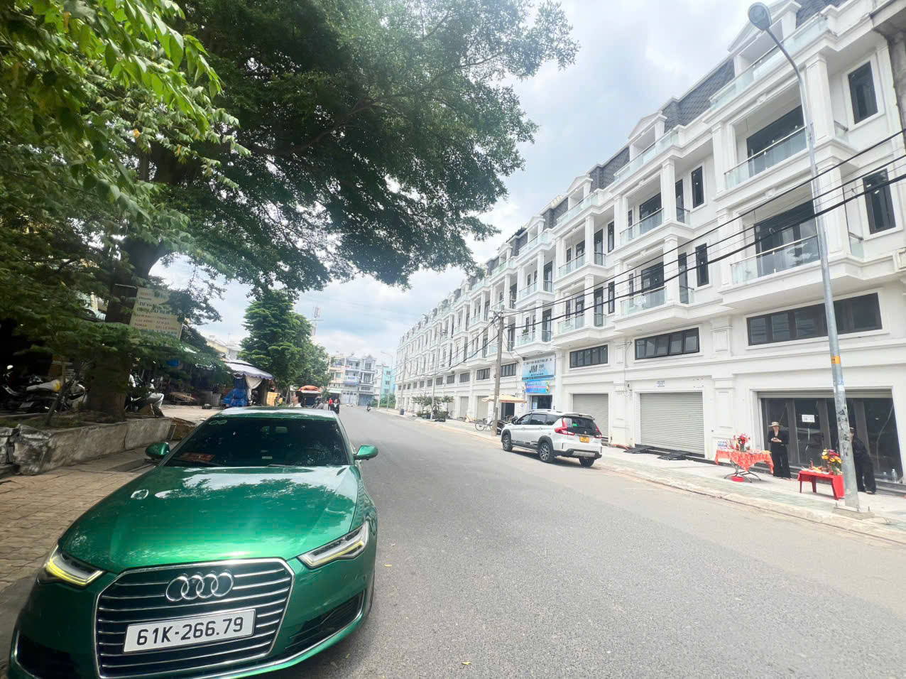 Bán nhà 100m² ngang 5m giá 15 tỷ Phường Đông Hưng Thuận