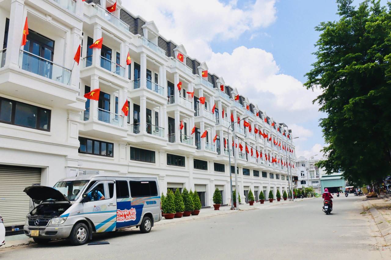 Cần Bán Shophouse 340,9m2 Đối Diện Chợ An Sương Quận 12 TP Hồ Chí Minh