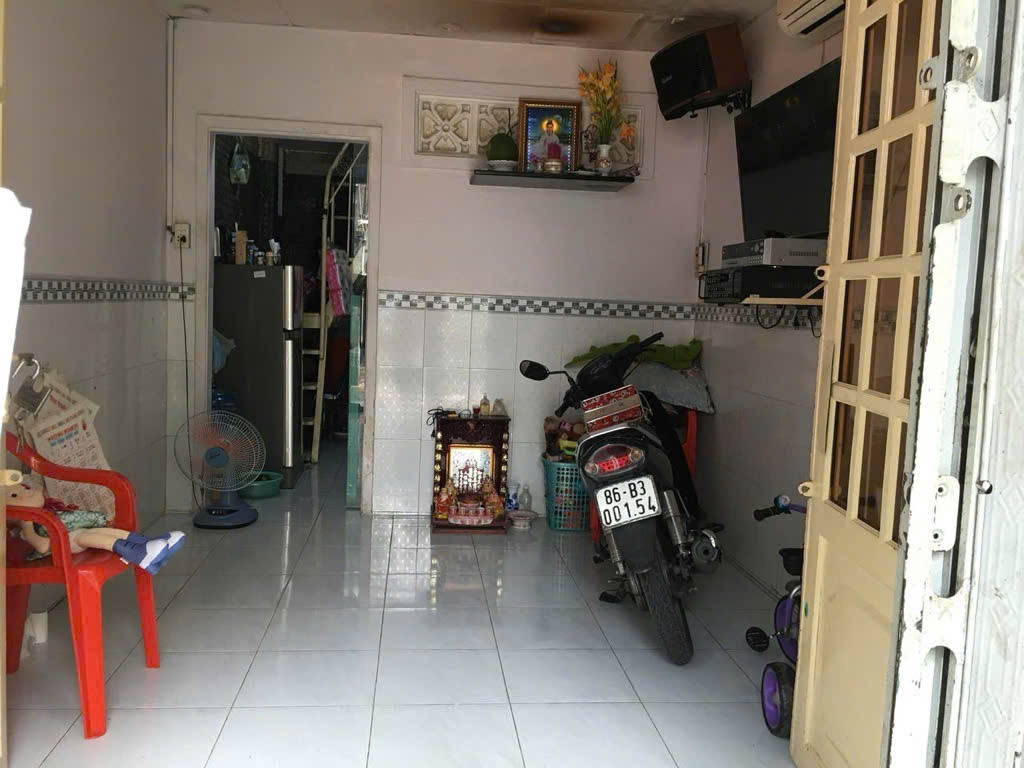NHÀ BÁN GIÁ RE P. ĐÔNG HƯNG THUẬN, Q12 - 21 M2 - 2.3 TỶ