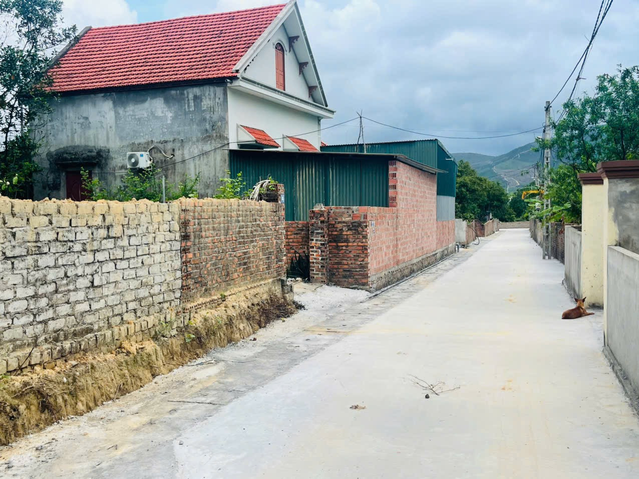 Đất ven KCN Đông Mai, thích hợp xây nhà trọ, giá chỉ 5tr/m2