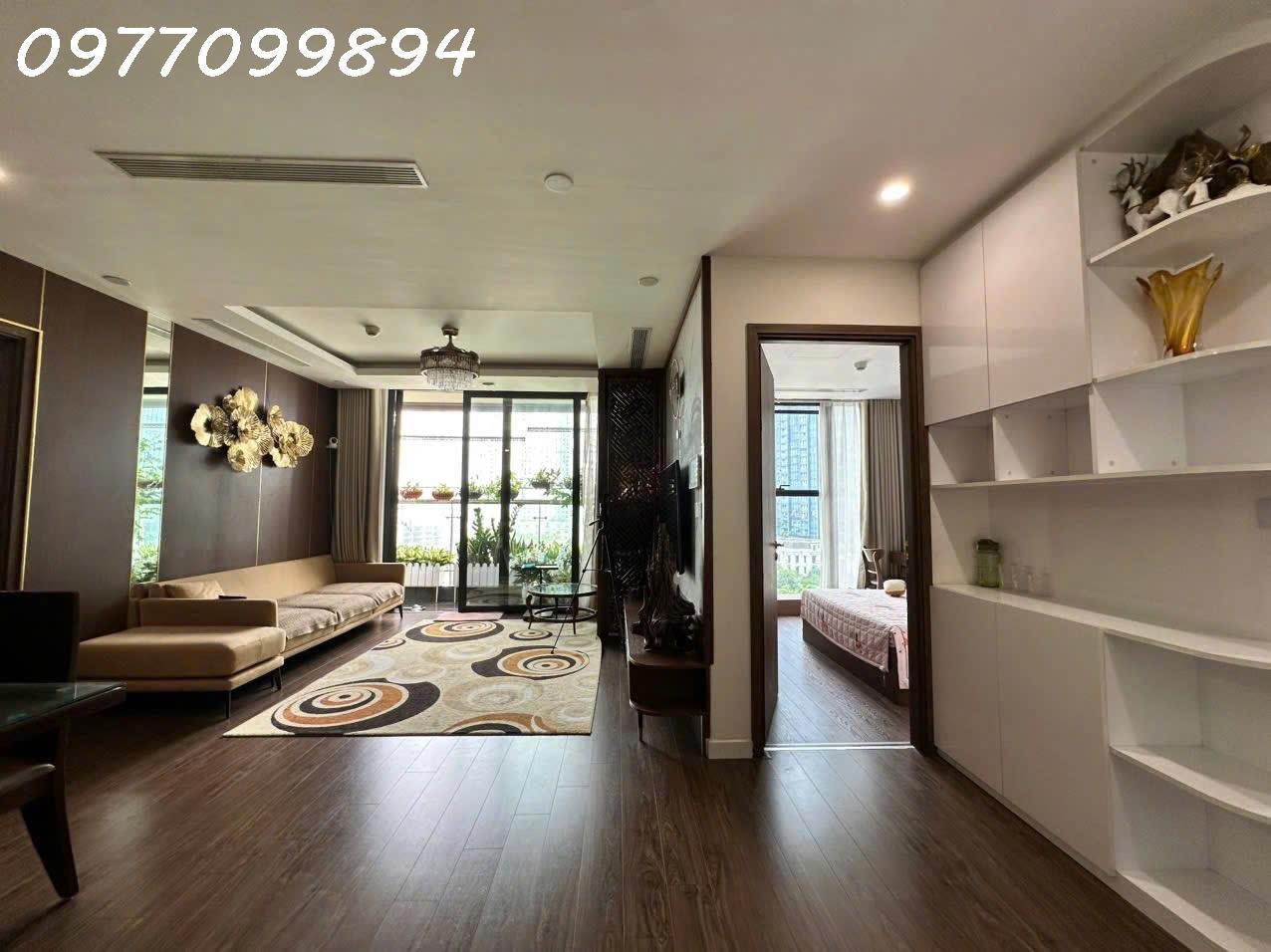 Bán căn hộ Sunshine City, diện tích 98m2, 3 phòng ngủ, giá chỉ 10 tỷ, Bao phí, có sổ