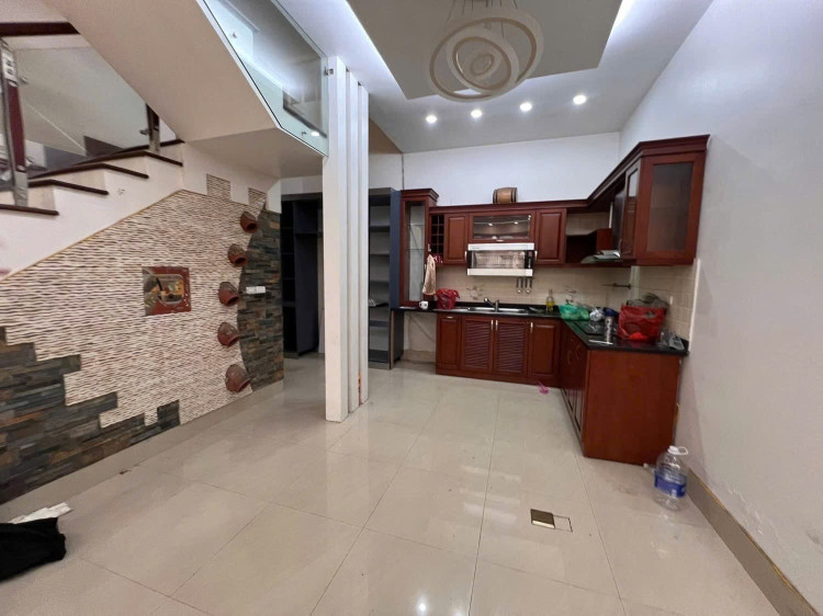 Bán nhà Phố Vọng (HBT) 80m, 5 tầng, mt 5m, giá 32 tỷ