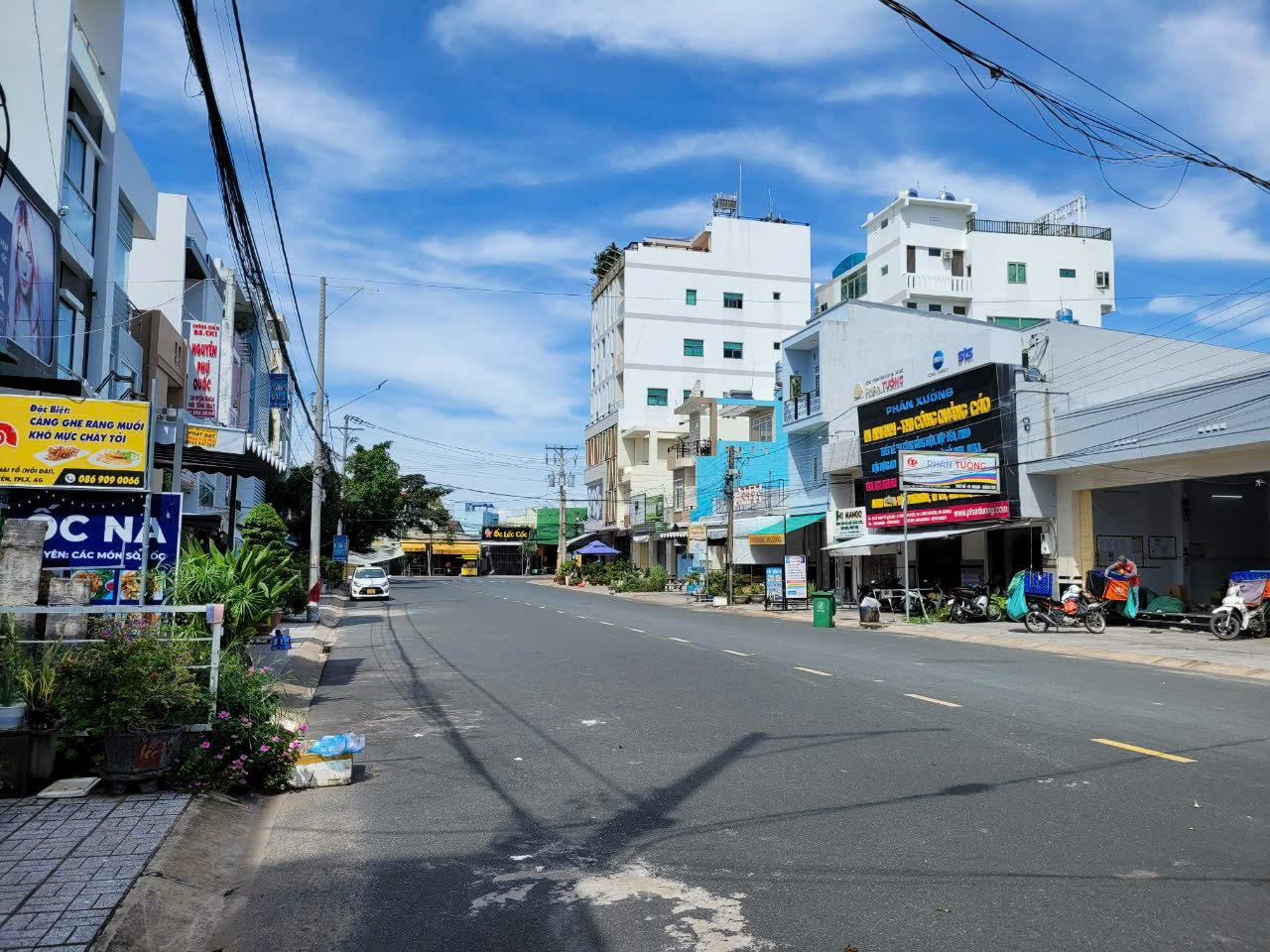 Bán Nhà 1 Trệt 1 Lầu Mặt Tiền Lý Thái Tổ Nối Dài, Đông Xuyên, Long Xuyên, An Giang