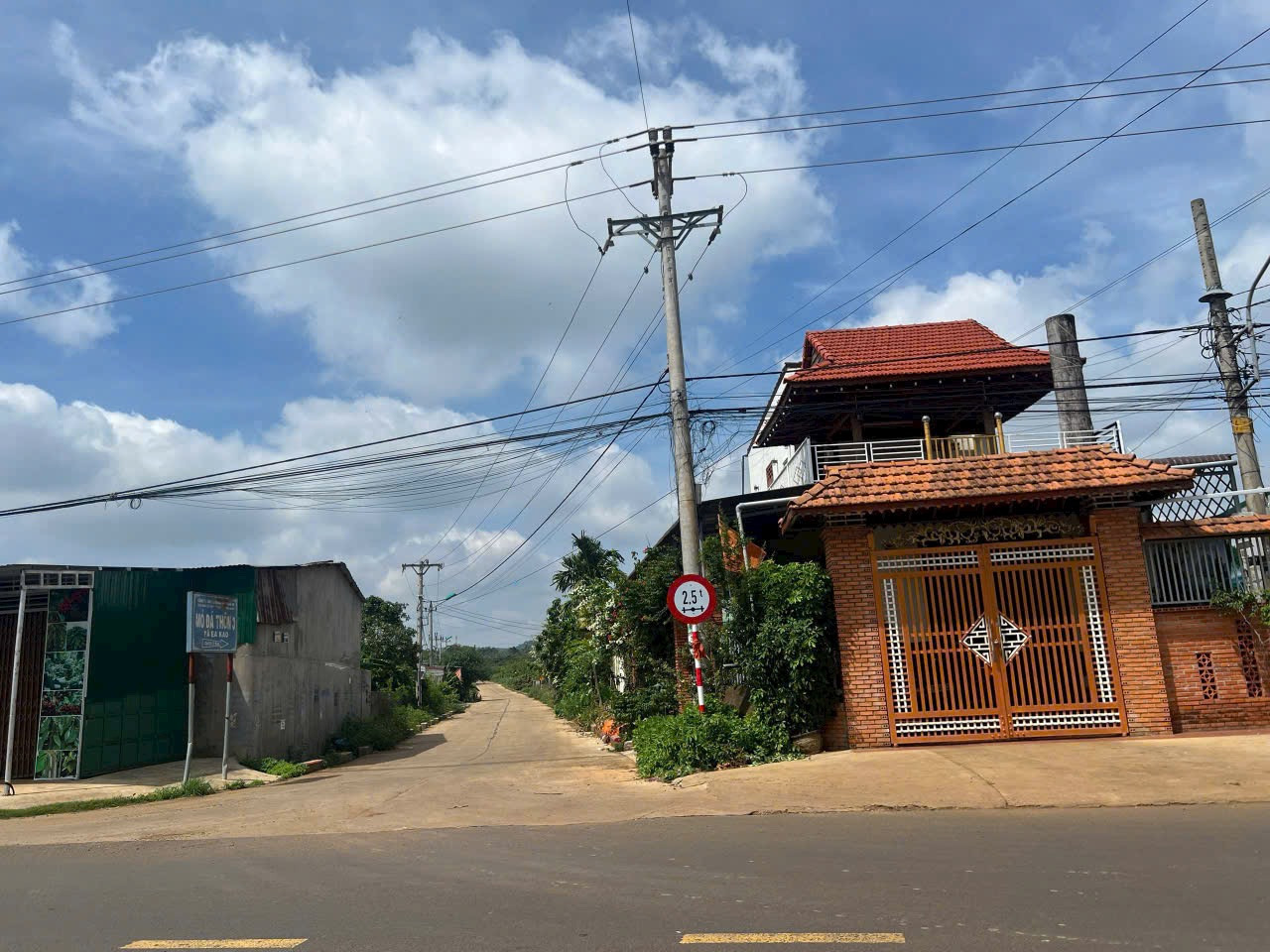 Bán đất 100m² giá 599 triệu Phường Ea Kao