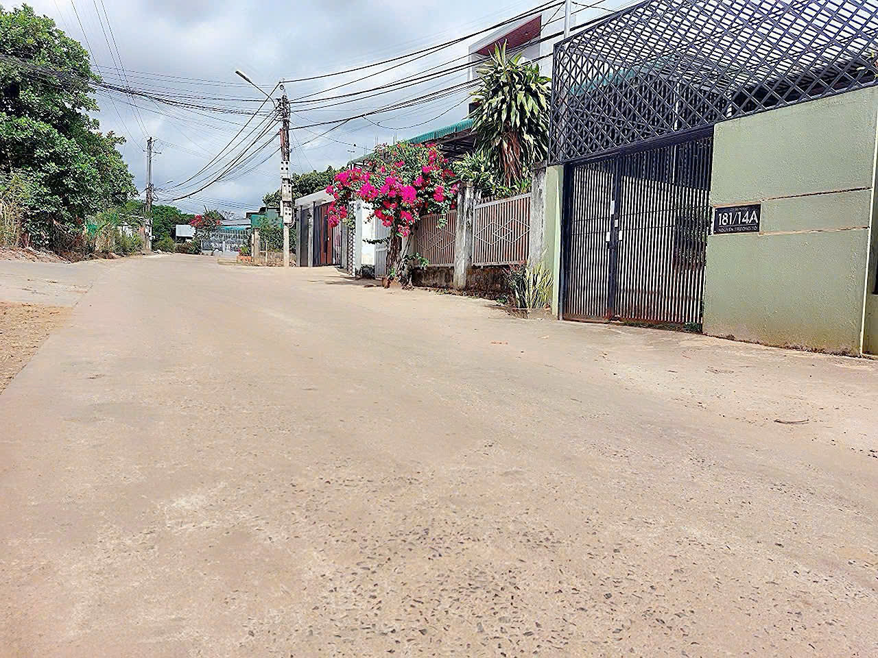 Bán đất NGUYỄN TRƯỜNG TỘ  183.3m² 1.35 tỷ tại Phường Ea Tam Thành phố Buôn Ma Thuột
