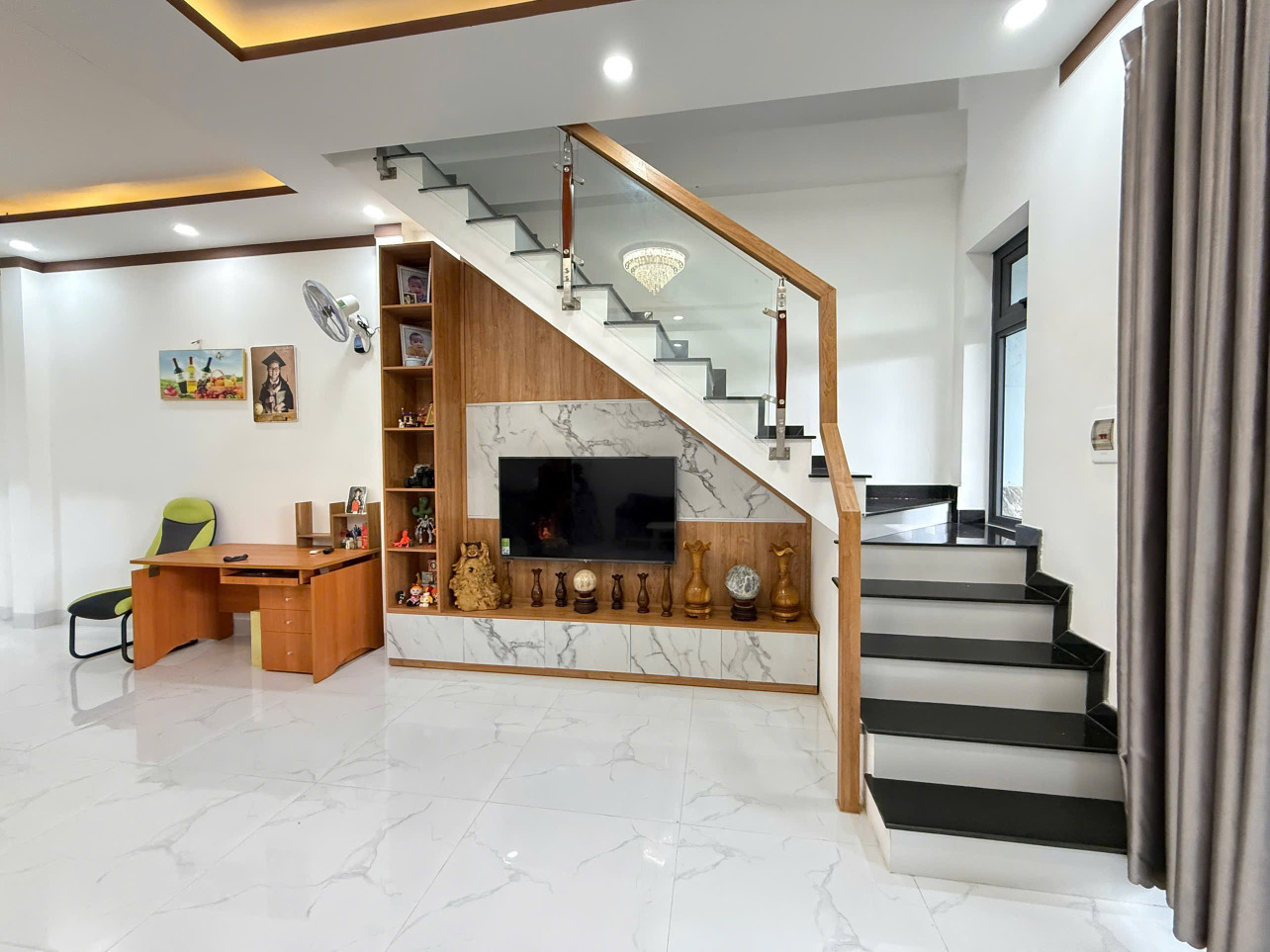 Bán nhà 79.6m² ngang 5m giá 1.99 tỷ tại Phường Ea Tam Thành phố Buôn Ma Thuột