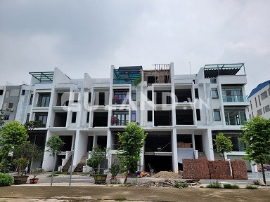 Chính chủ cho thuê nhà liền kề 5 tầng trung tâm Thành phố Việt Trì, Phú Thọ