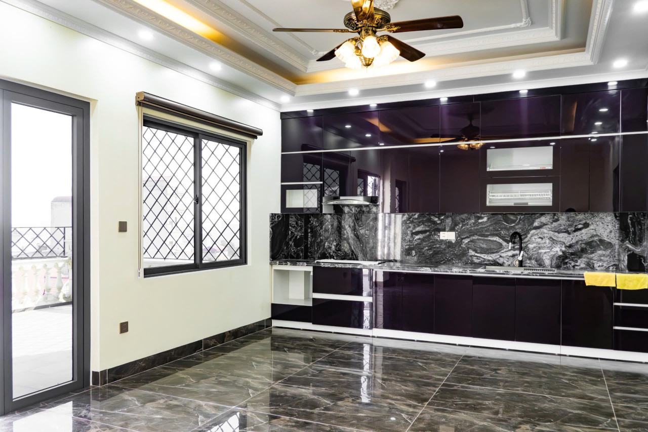 Vvip! Phân lô vỉa hè, dát vàng phố Phúc Lợi, 79m2 7T thang máy ngoại nhập, full đồ ở ngay