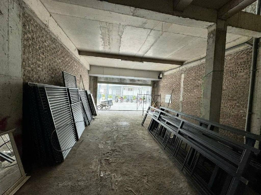 Bán biệt thự song lập phố Nguyên Hồng - Ba Đình 72m² 5 tầng lô góc 3 thoáng kinh doanh 43 tỷ