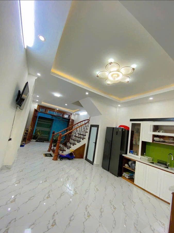 SIÊU HOT NHÀ DÒNG TIỀN - MỘT EM CHÂN DÀI KHU ĐẠI LA THÔNG SỐ ĐẸP - GIÁ GIẬT MÌNH - NHÀ 5 TẦNG X 48M - M/T 4M -  NHỈNH 7 TỶ