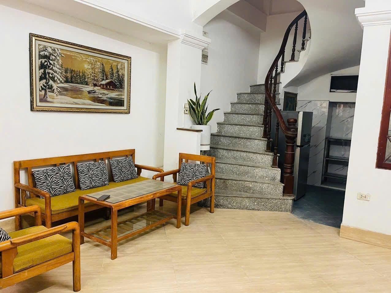 Cho thuê Nhà riêng 32m² giá 11 triệu/ tháng tại Đường Trần Phú Phường Hà Đông Hà Nội