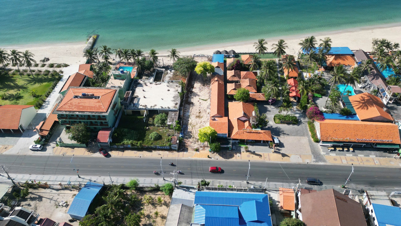 Bán 1070m2 có 200m2 thổ cư, mặt tiền 22m bên đồi hướng biển, giá 37tỷ TL chính chủ LH 0982.482.666