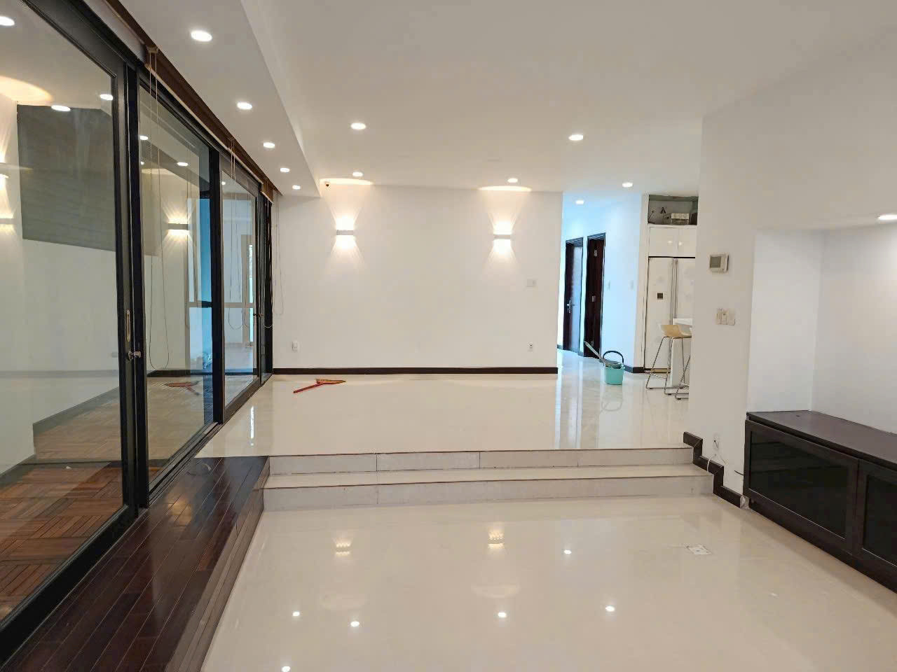 BDS HVL [NC] VILLA KDC SÔNG ĐÀ 208m2 5PN 5WC SÁT HIỆP BÌNH CHO THUÊ