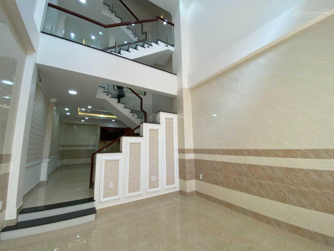 Chính Chủ bán nhà mới Quốc Lộ 13, Hiệp Bình Phước, khu dân cư đồng bộ, Nhà 4 Tầng giá chỉ 2.9Tỷ