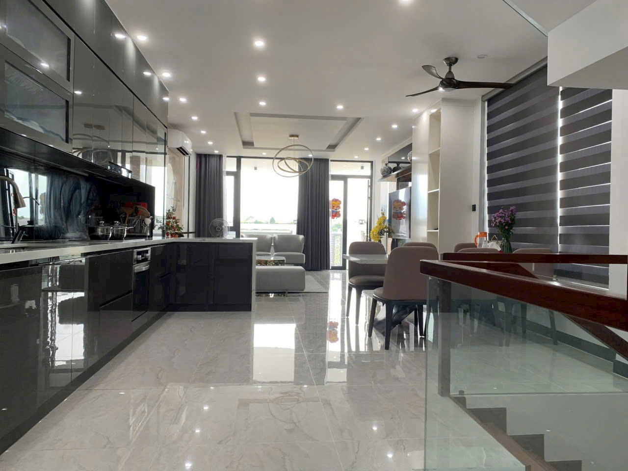 BDS HVL BÁN NHÀ 42 ĐƯỜNG 5 VẠN PHÚC 2MT 28 tỷ