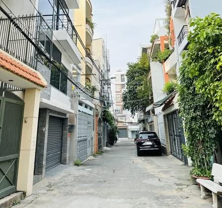 Bán nhanh nhà đẹp ngay Hiệp Bình Phước, giá 1,58Tỷ, sổ sẵn, gần Vạn Phúc City.
