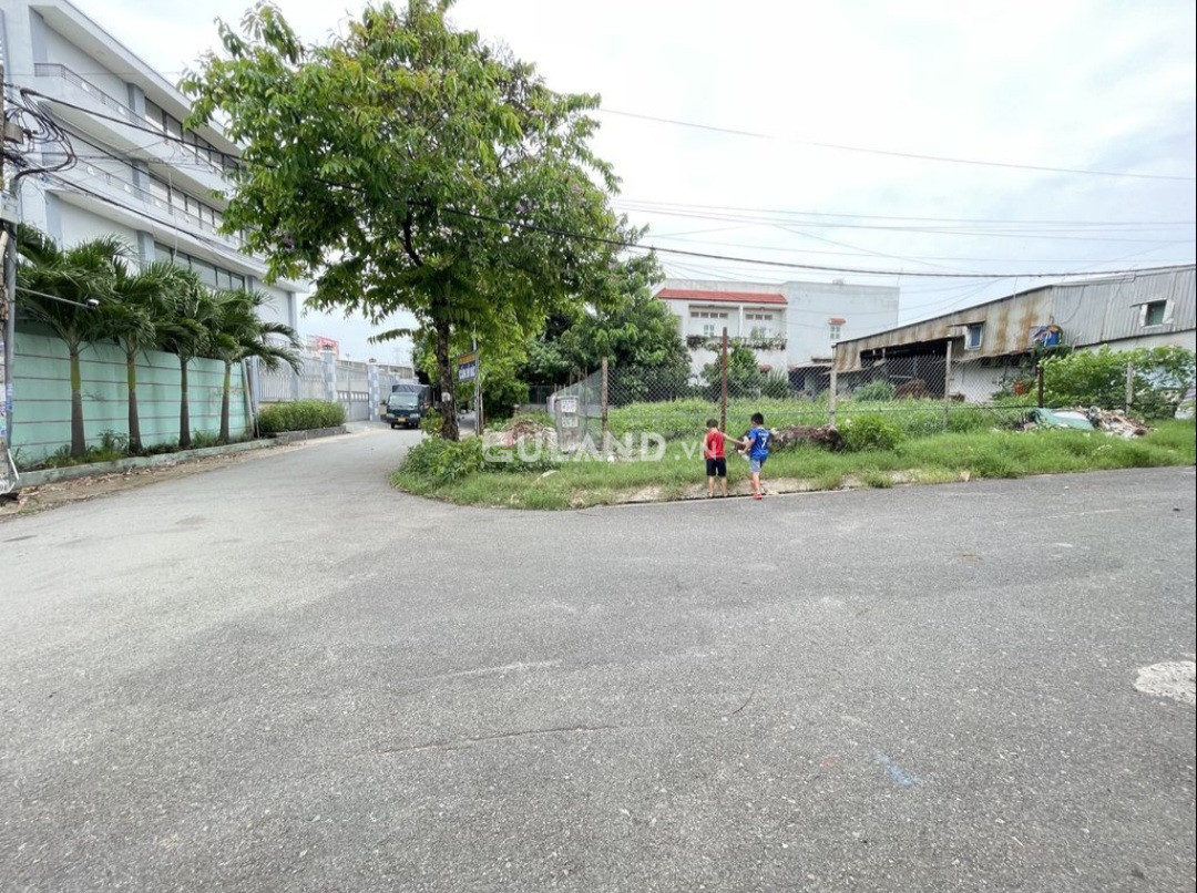 Bán đất đường Nguyễn Thị Nhung, Thủ Đức, gần Vạn Phúc Center, 90m2/2,6 tỷ, LH Phương-0902674061