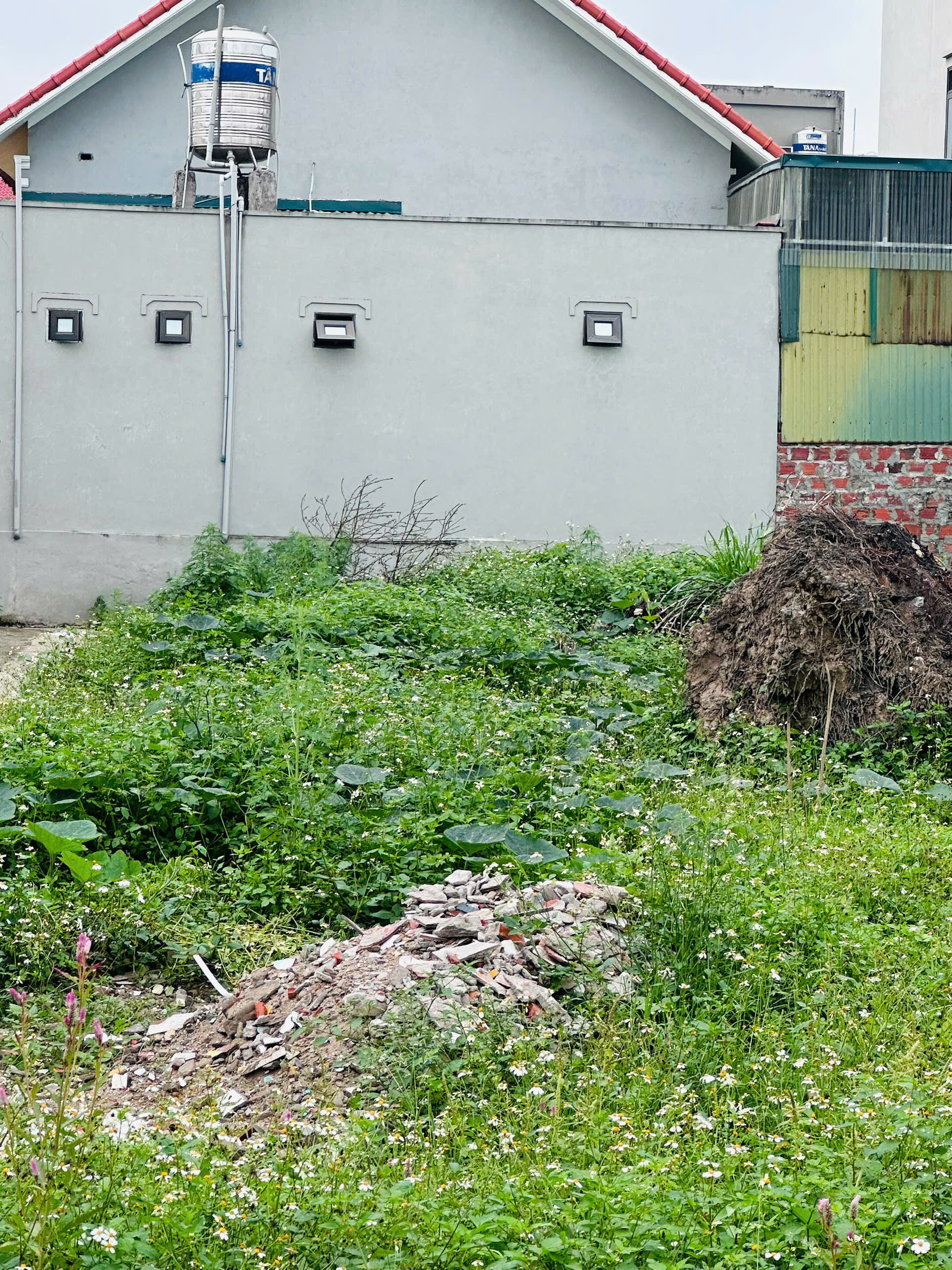 Bán đất 100,6m² full thổ cư ngang 5m giá 2.2 tỷ tại Phường Hiệp Hòa