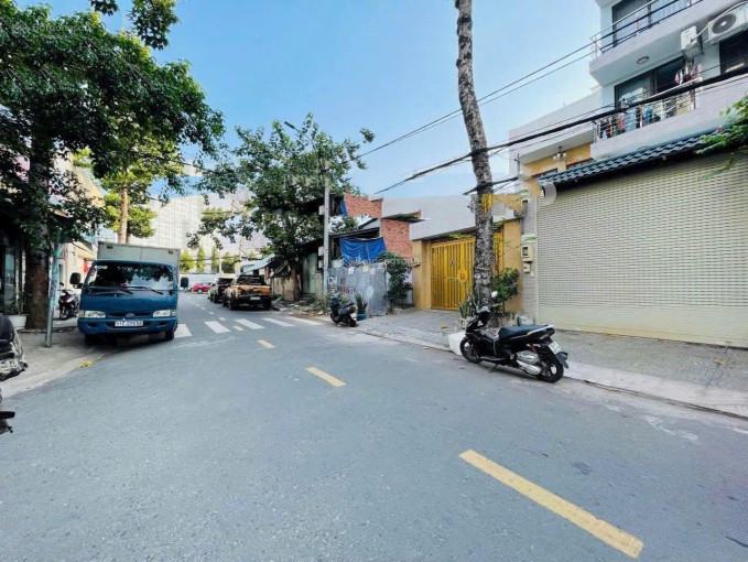 Chỉ 2,15Tỷ đất ngay ga metro, Hiệp Phú, Quận 9, sổ riêng, dân cư hiện hữu