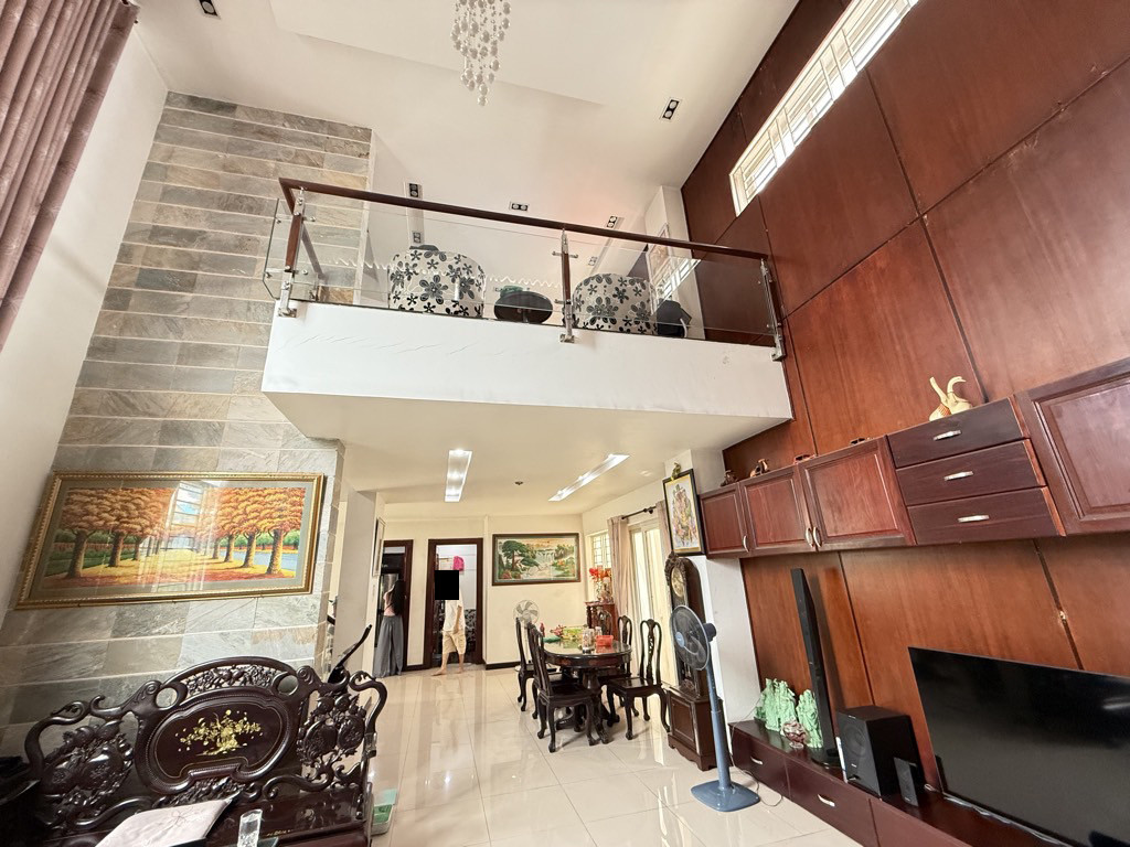 BÁN BIỆT THỰ MẶT TIỀN TRƯƠNG VĂN THÀNH – 224M² (10m x 22,4m) 4 TẦNG – HIỆP PHÚ, QUẬN 9