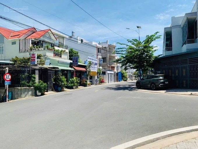 Liền kề KCN Hiệp Thành giá chỉ 2,2 Tỷ, phường Hiệp Thành, Thủ Dầu Một, sổ riêng.