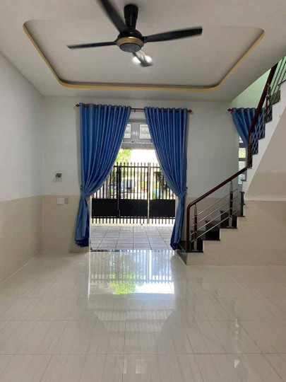Cho thuê nhà 1 trệt 1 lầu,