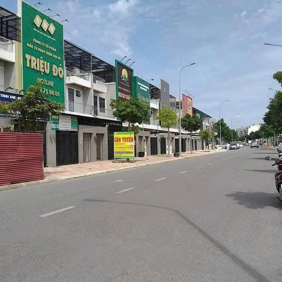 Bán nhà 105.3m² ngang 5m giá 7.85 tỷ tại Phường Hiệp Thành Thành 0815422197
