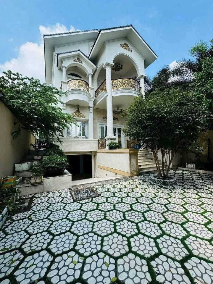 BIỆT THỰ KHỦNG NHẤT HIỆP THÀNH 428.2m² ngang 10m giá 19 tỷ tại Phường Hiệp Thành 0815422197