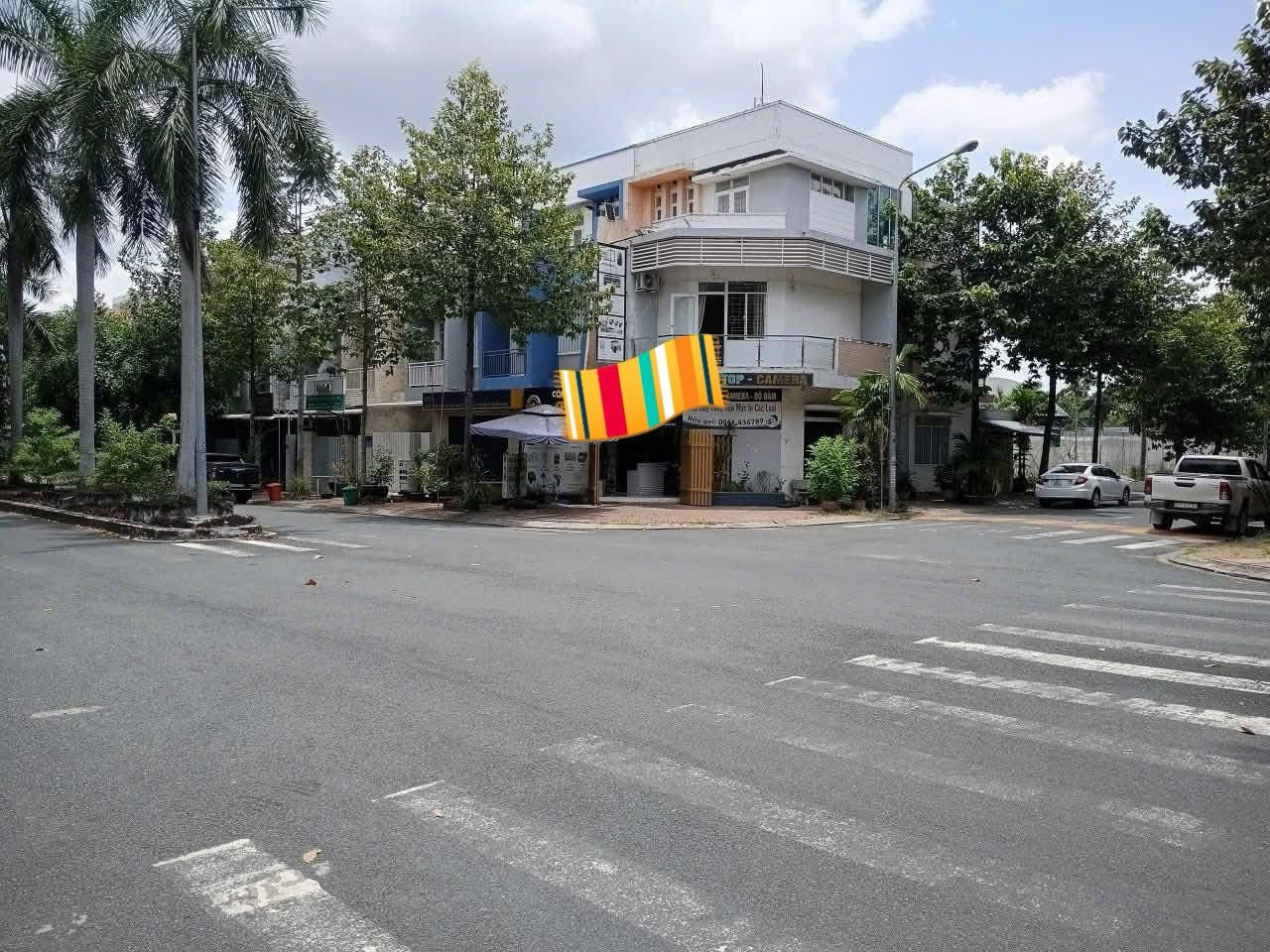 Cho thuê nhà KDC Hiệp Thành 3_Trục chính kinh doanh;  căn góc 2 mặt tiền thoáng mát _ DT : 6*20 : 0815422197