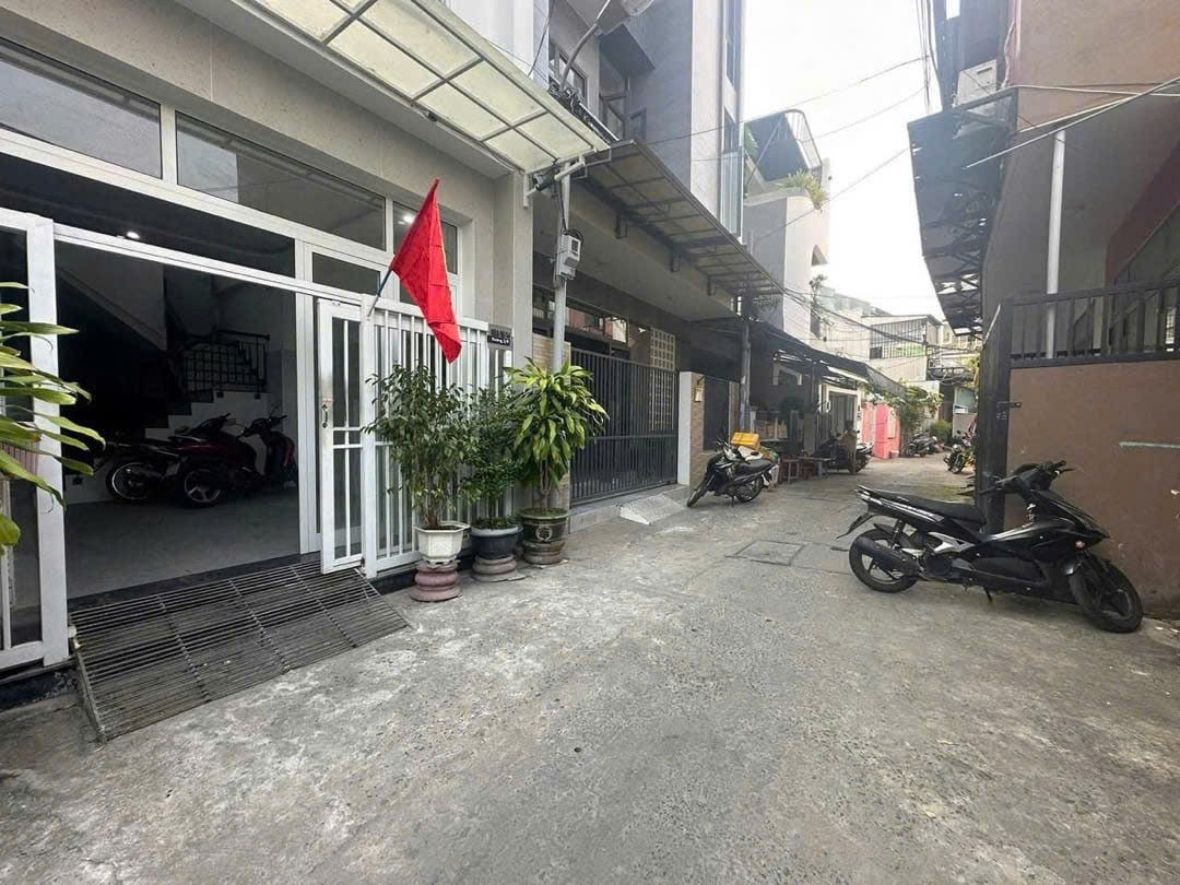 Bán nhà đường 2 Tháng 9 📌📌📌LÀM VIỆC TRỰC TIẾP GIÁ TỐT