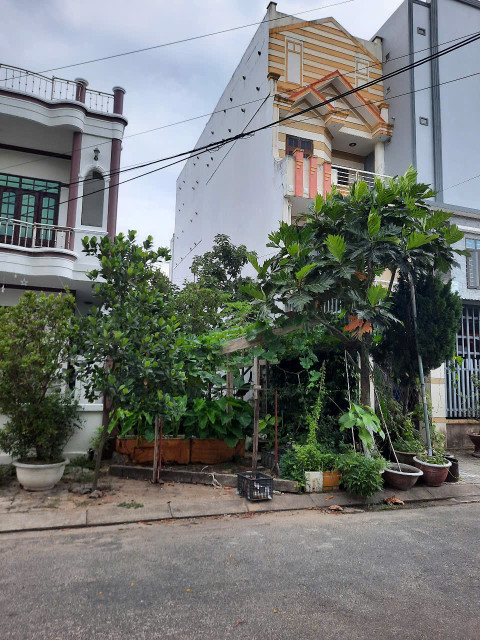Chính chủ cần bán gấp - lô đất ven biển Tân Trà - Ngũ Hành Sơn, Đà Nẵng - 115m² - giá tốt!