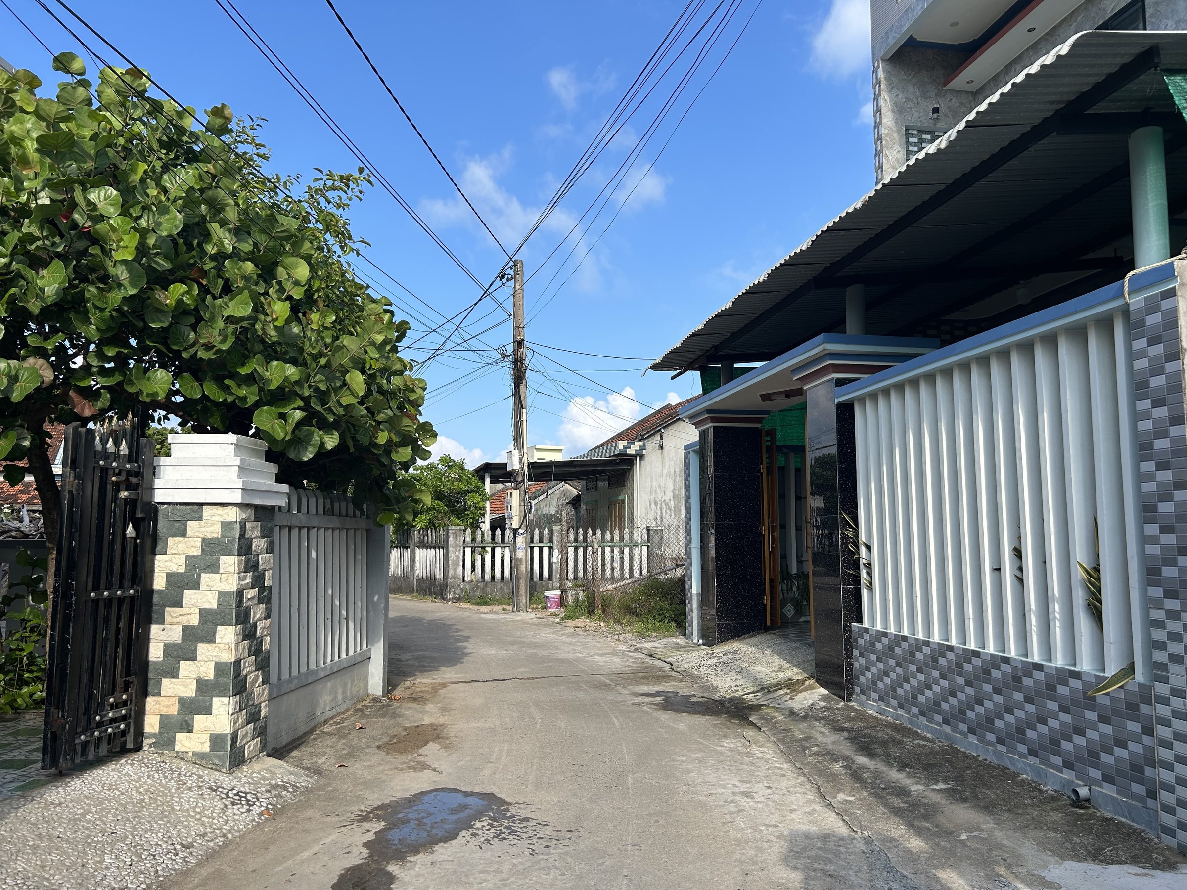 Lô đất 3 mặt tiền tại Lò 3, Đông Hoà giá chỉ 12 triệu