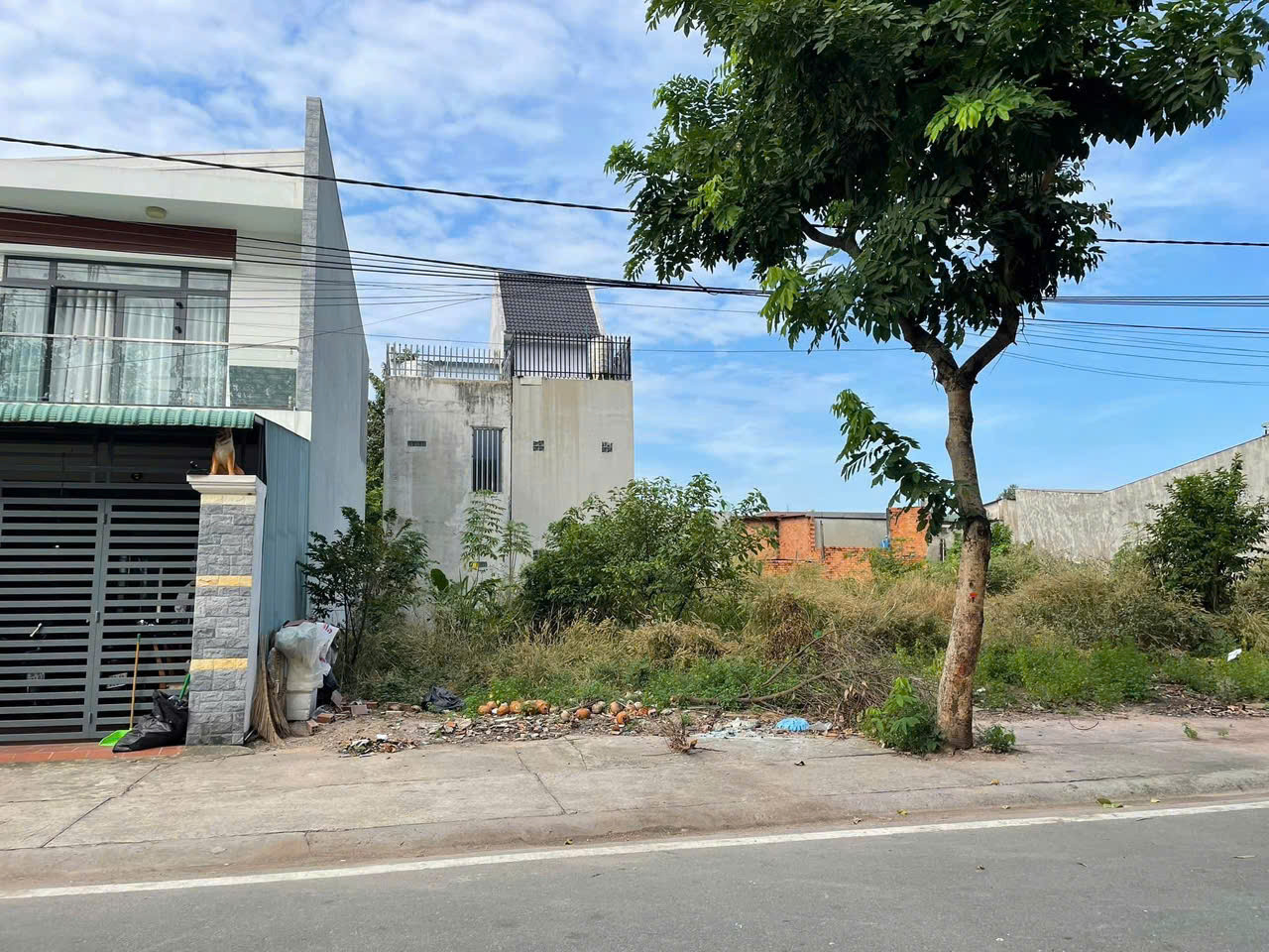 Bán lô đất đường 39 TDC Phú Chánh giá 2 tỷ 350