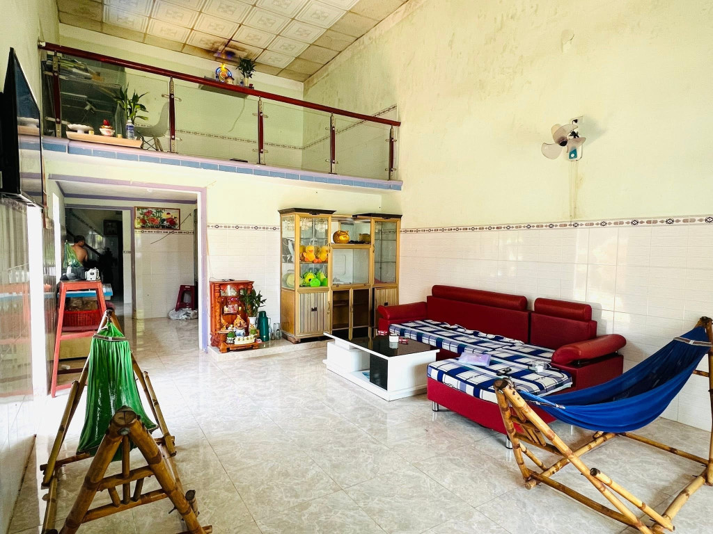 NHÀ ĐẦU BĐS VEN BIỂN - KO THỂ BỎ QUA CĂN NHÀ GẦN BIỂN, GIÁ NGỘP NGÂN HÀNG NÀY
