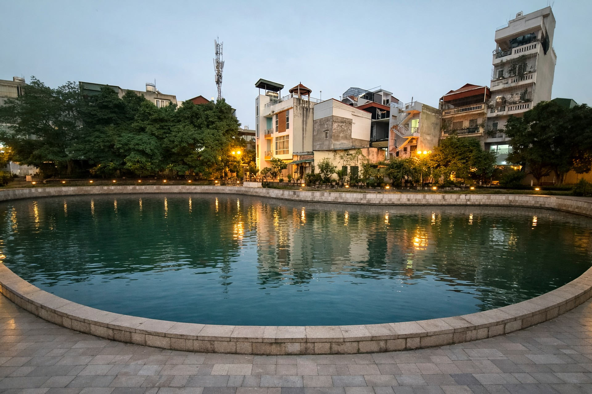 🏡 NHÀ ĐẸP VIEW HỒ – 37M² – MT 3.9M – THOÁNG SÁNG – GẦN Ô TÔ