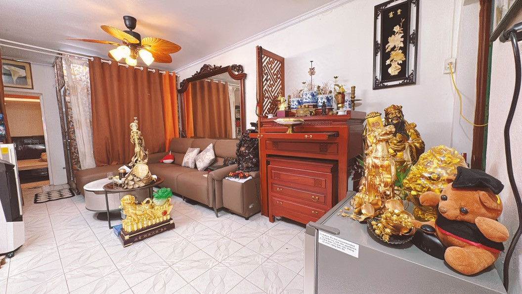 2.25 tỷ bán nhà tập thể tầng 2 trương định long lanh ở ngay lô góc hoàng mai