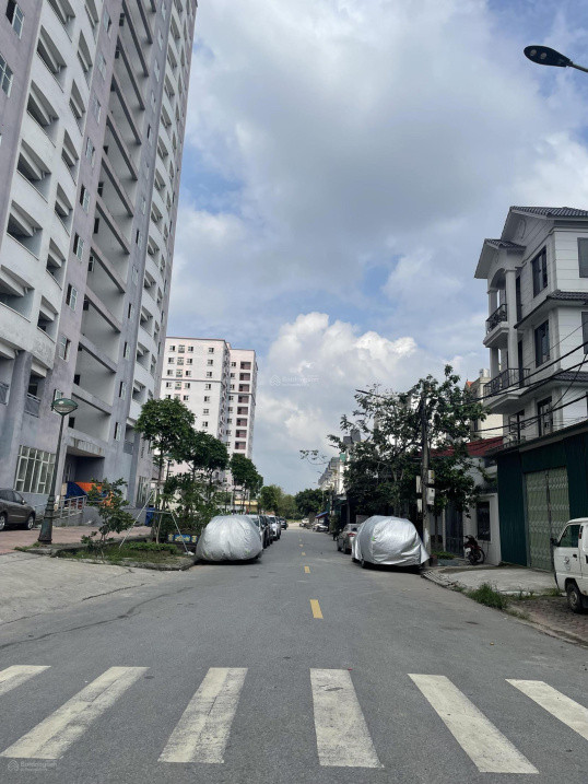 Chính chủ bán  lô đất biệt thự Đền Lừ 3, 112m, mặt tiền 8m, 250triệu/m, cạnh LOUIS city HOÀNG MAI