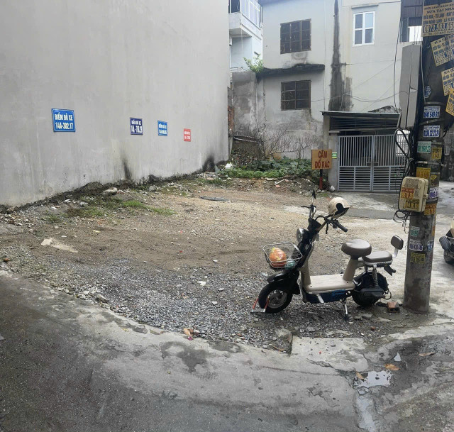 BÁN LÔ ĐẤT GÓC SAU NHÀ IN CỘT5,HỒNG HÀ,HẠ LONG