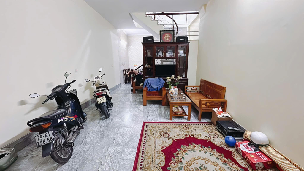 BÁ.N NHÀ SỞ ĐIỆN LỰC CỘT 5-2 MẶT TIỀN,HỒNG HÀ,HẠ LONG