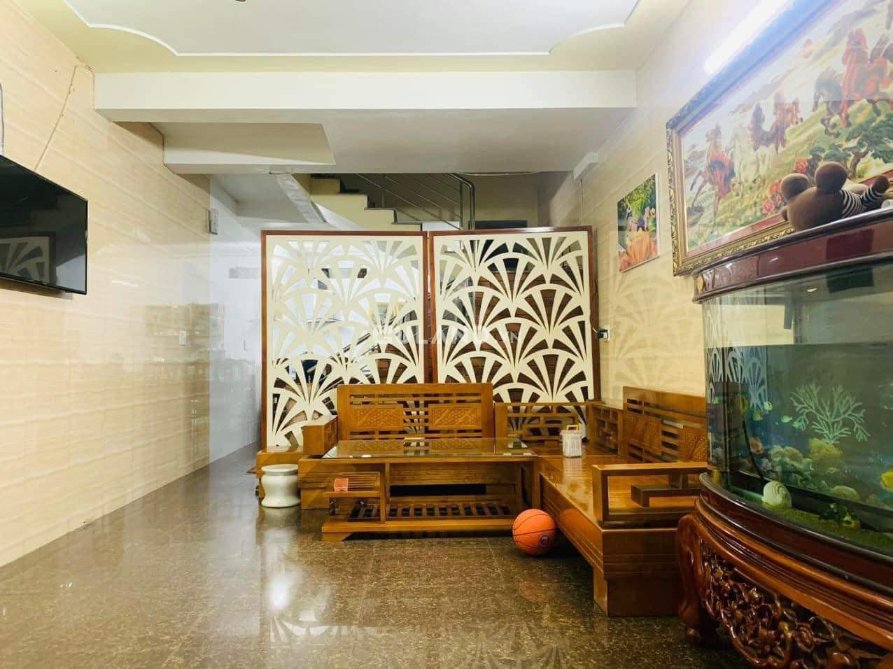 BÁN NHÀ TRUNG TÂM CỘT 3,HỒNG HẢI,HẠ LONG,QUẢNG NINH