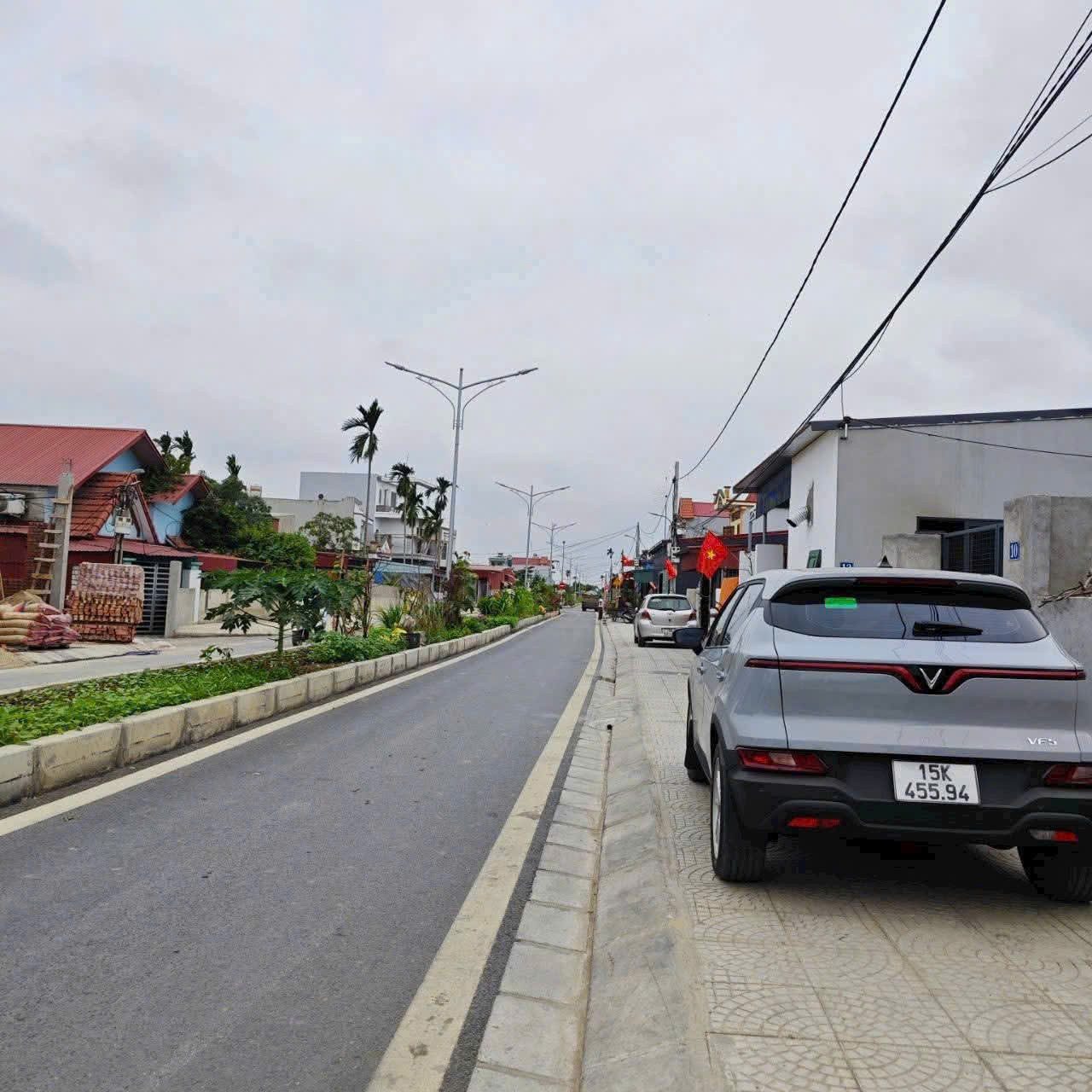 Bán đất 95m² full thổ cư ngang 5m giá 2.89 tỷ tại Phường Hưng Đạo (mặt đường đôi Quảng Luận, Đa Phúc cũ)