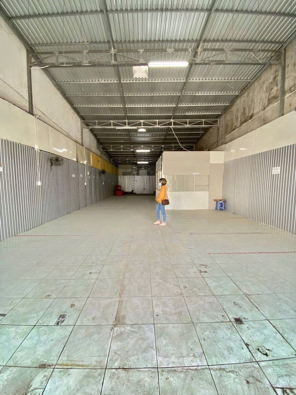 CHO THUÊ KHO TRẦN HOÀNG NA – NGANG 8M BỀ THẾ (192M²) CHỈ 12 TR/THÁNG