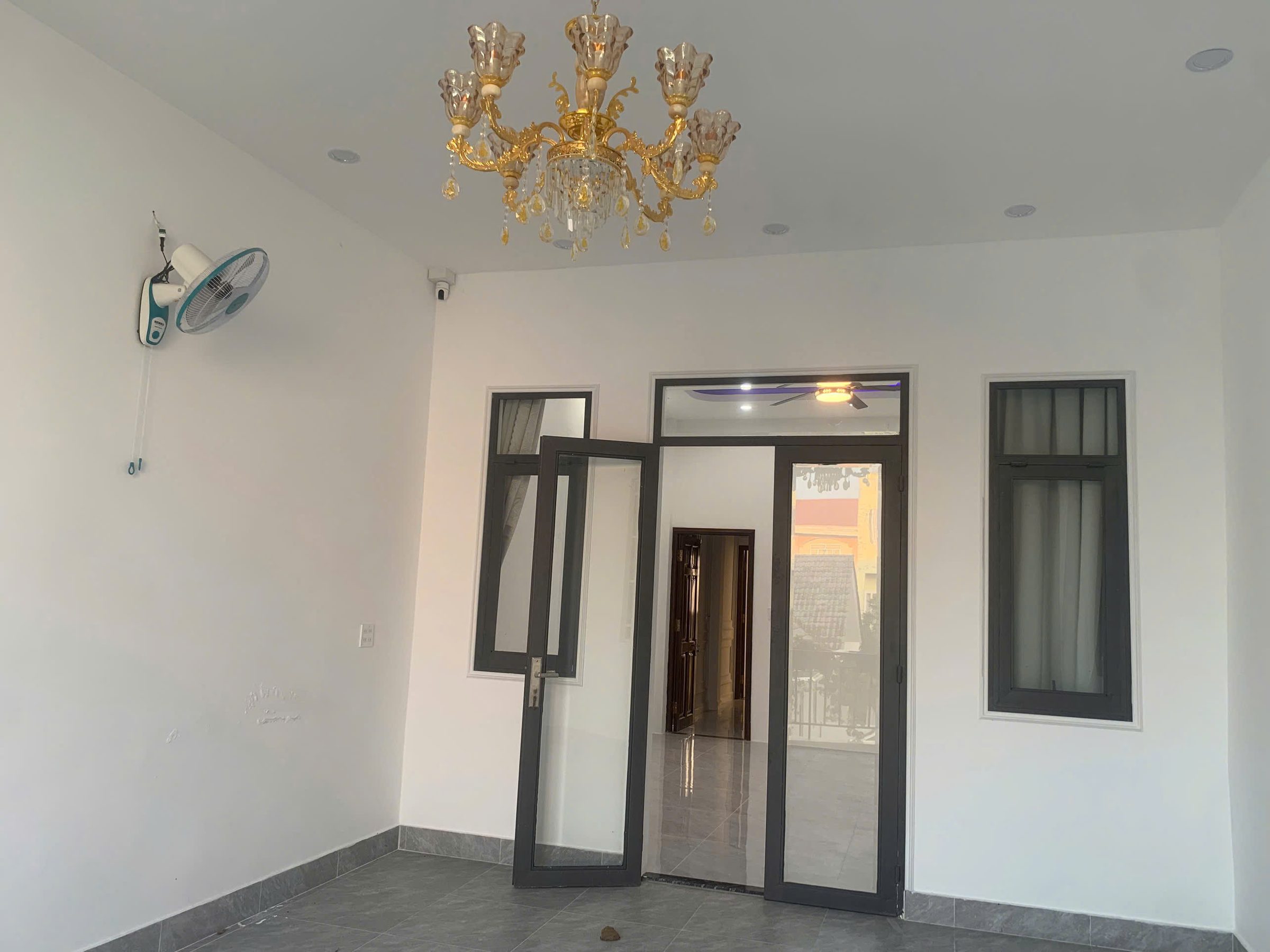🌹 BÁN NHÀ 1 TRỆT 2 LẦU ĐƯỜNG B18 - KDC HƯNG PHÚ 1. Kế bên siêu thị GO và trung tâm hành chính mới cửa TP.CẦN THƠ