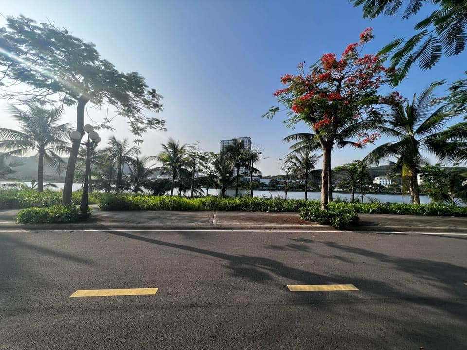 Bán rẻ căn Habor Bay Hạ Long view hồ
