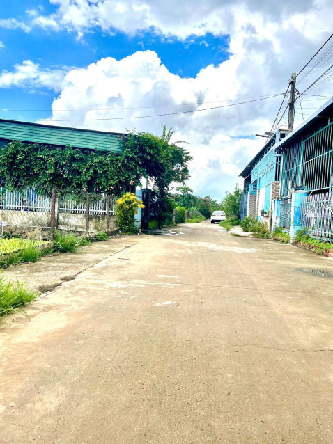 Đất mặt tiền Phan Văn Đạt 351.3m² ngang 10m giá 1.28 tỷ tại Phường Khánh Xuân Thành phố Buôn Ma Thuột